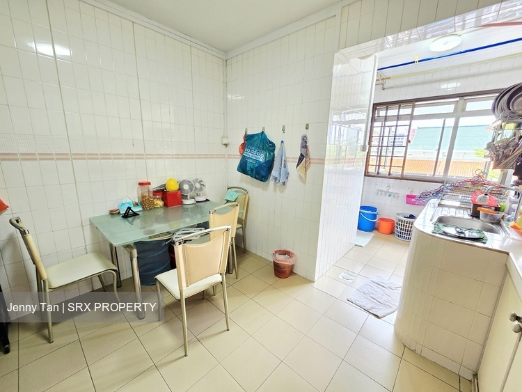 Blk 42 Sims Drive (Geylang), HDB 4 Rooms #524879641